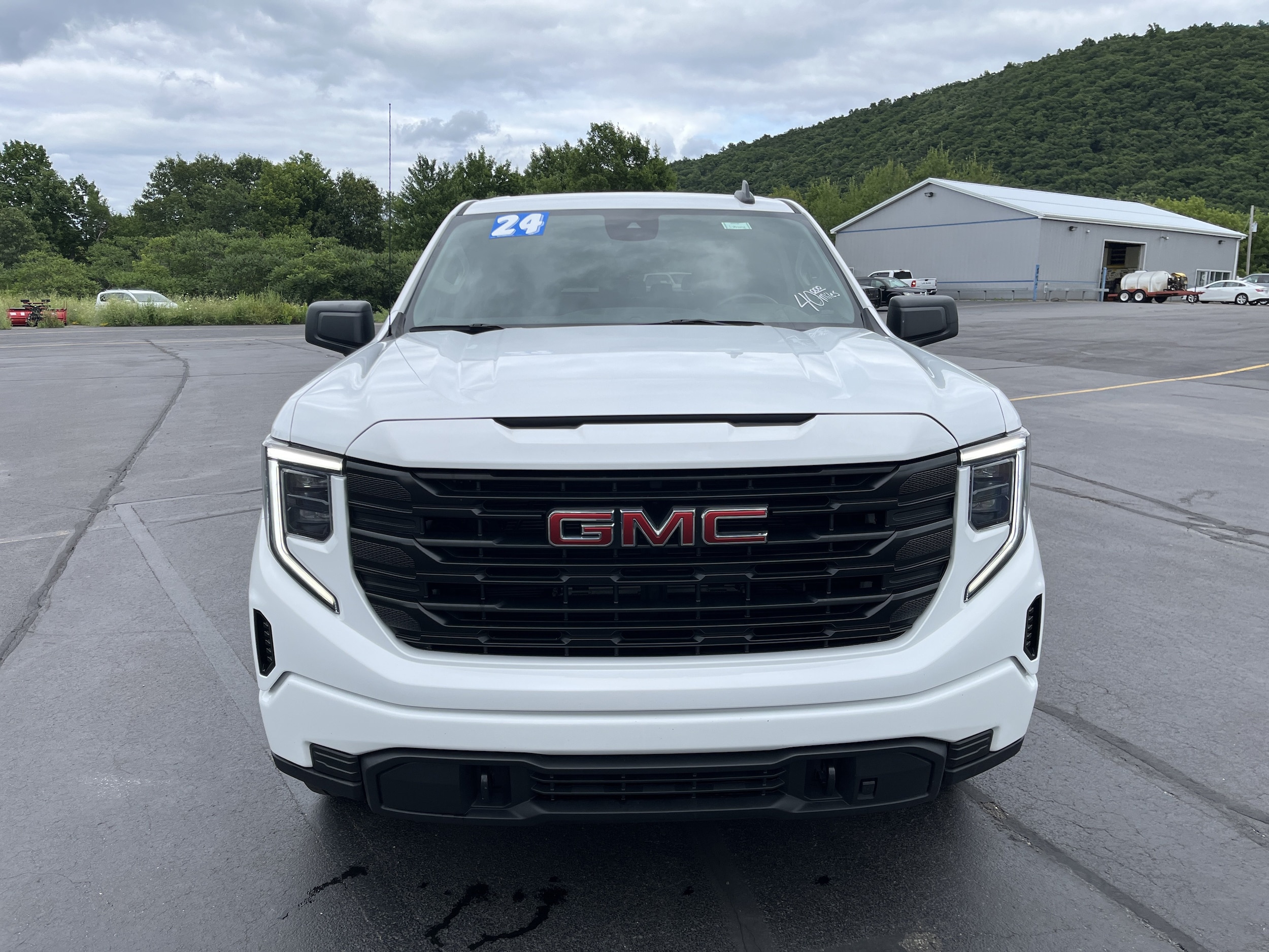 gmc sierra 1500 2024 1GTPUAEK6RZ221923 image gmc sierra 1500 2024 1GTPUAEK6RZ221923 image